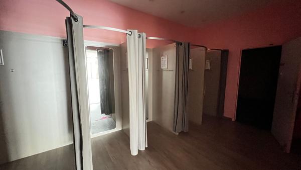 Local commercial 200 m2