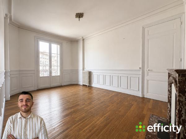 Appartement
         2 pièces
        - 56 m² 39 000 € *