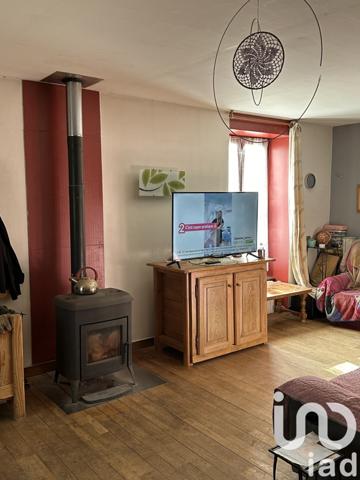 Maison 7 pièces de 169 m² à Saint-Privat (19220)