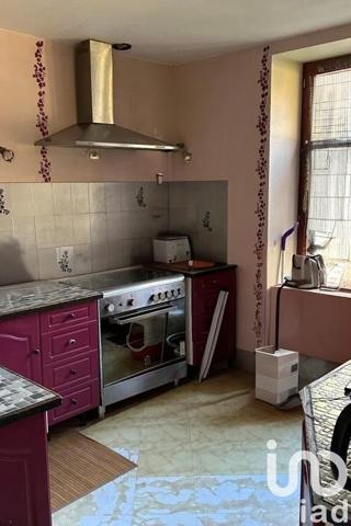 Maison 7 pièces de 169 m² à Saint-Privat (19220)