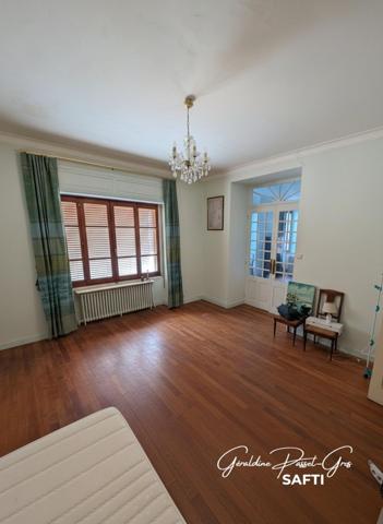 Deux maisons, mille possibilités : famille, gîtes ou projet locatif