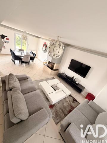 Maison à vendre 6 pièces 140 m² Amblainville