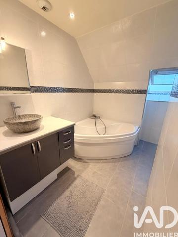 Maison à vendre 6 pièces 140 m² Amblainville