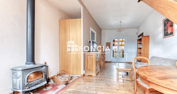 À vendre Maison 4 pièces 74.9 m² - Lyon 69008