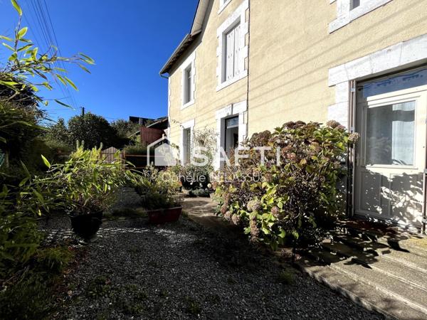 IMMEUBLE DE RAPPORT AVEC CHAMBRES D'HÔTES ET APPARTEMENTS