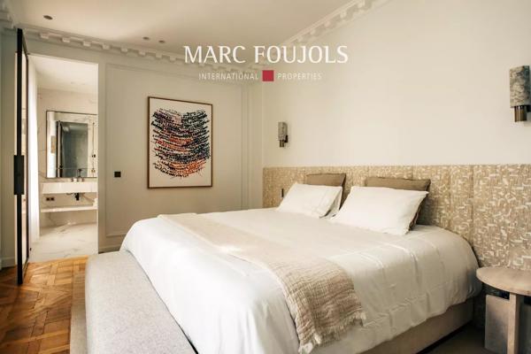 Paris XVI PLace des Etats Unis – appartement d’exception de 222 m² au 5ème étage avec balcon terrasse