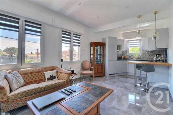 Maison à vendre  4 pièces - 77 m2 ST RAPHAEL - 83