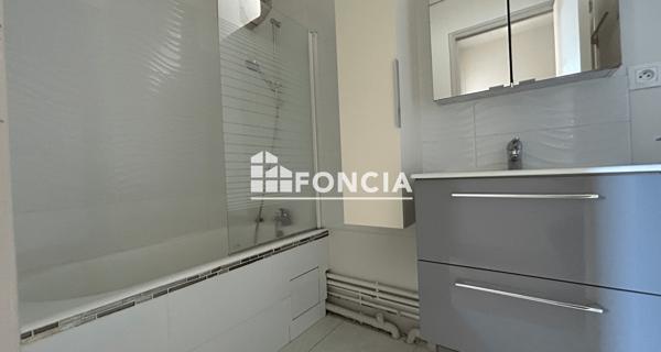 À vendre Studio 28 m² - Chartres 28000