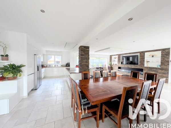 Maison à vendre 6 pièces 157 m² Cormeilles-en-Parisis