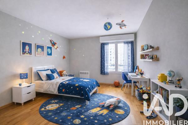 Appartement à vendre 4 pièces 87 m² Suresnes