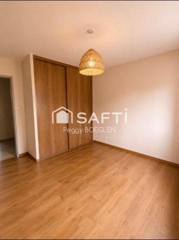 Superbe propriété de 8520 m 2  avec plain pied 3 chambres et garage indépendant