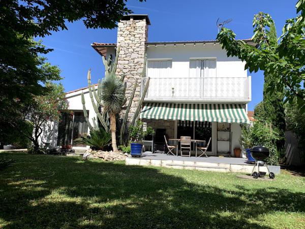 Maison traditionnelle T6 152m²