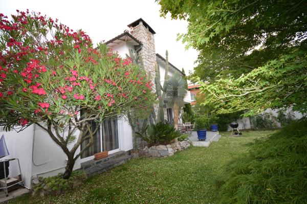 Maison traditionnelle T6 152m²