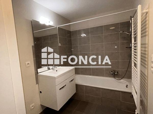 Location Appartement 4 pièces 81.44 m² - BAT C Thonon Les Bains 74200