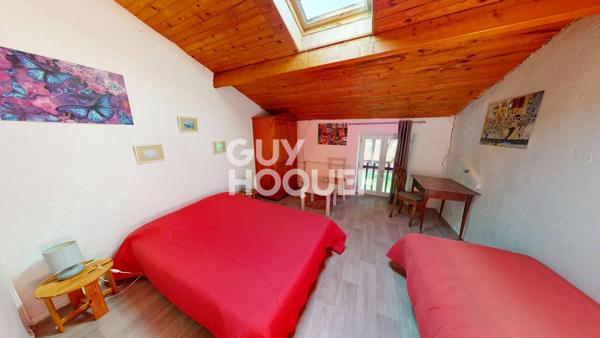 À VENDRE - Propriété de charme avec vue dominante à GRANE (26400)
