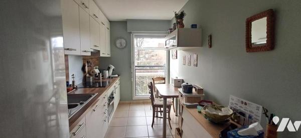 HALLUIN T3 balcon + 2 parking en sous sol