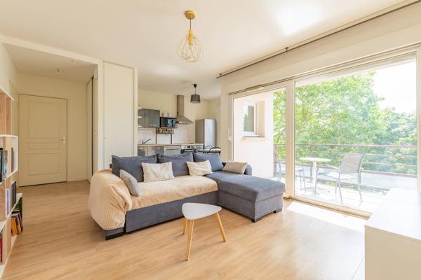 Appartement
         3 pièces
        - 63 m² Exclusivité 185 000 € *