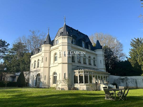 A vendre-Ville d'Avray- demeure de prestige de 511 m²