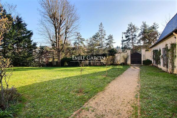 A vendre-Ville d'Avray- demeure de prestige de 511 m²