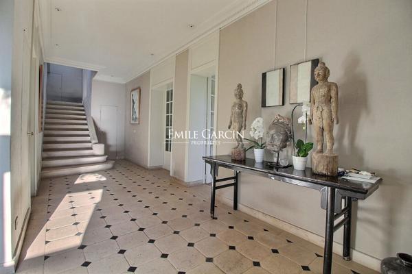 A vendre-Ville d'Avray- demeure de prestige de 511 m²