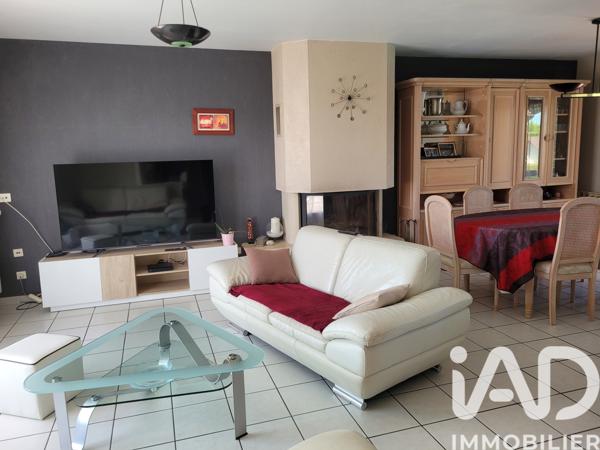 Maison à vendre 7 pièces 133 m² Toulon-sur-Arroux