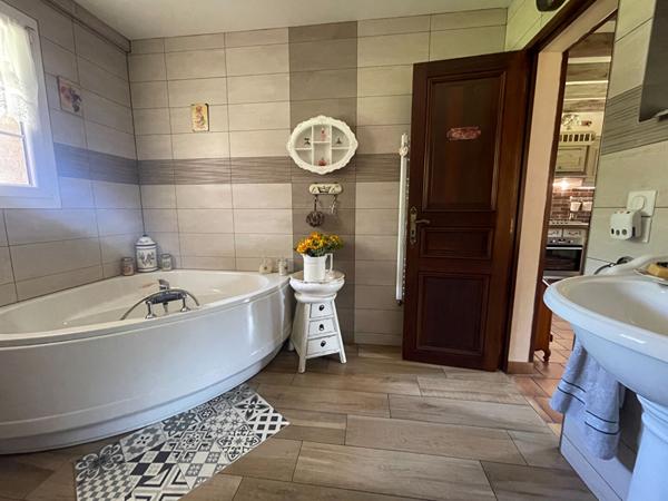 Maison de 149 m² Le Gue De Longroi