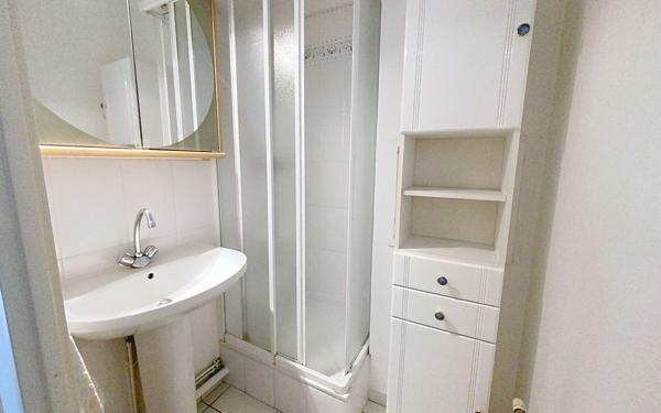 Appartement à vendre    4 pièces • 76,93 m2 Guyancourt