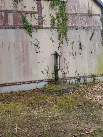 Maison d'habitation de 186 m2 proche centre de Breteuil 4 chambres