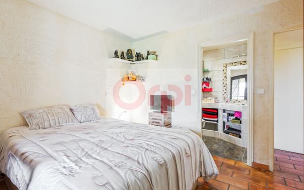 Maison à vendre    4 pièces • 91 m2 Saint-Laurent-du-Var