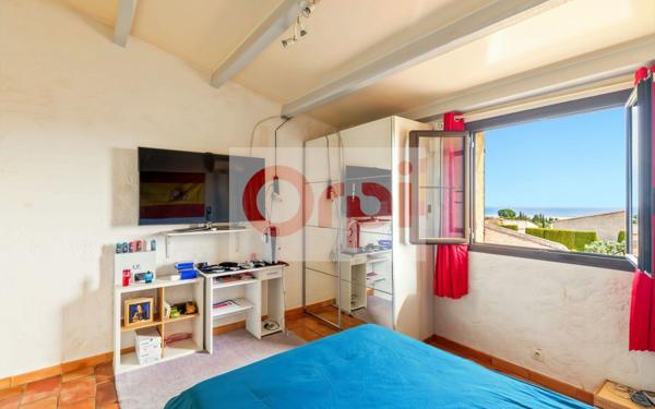 Maison à vendre    4 pièces • 91 m2 Saint-Laurent-du-Var