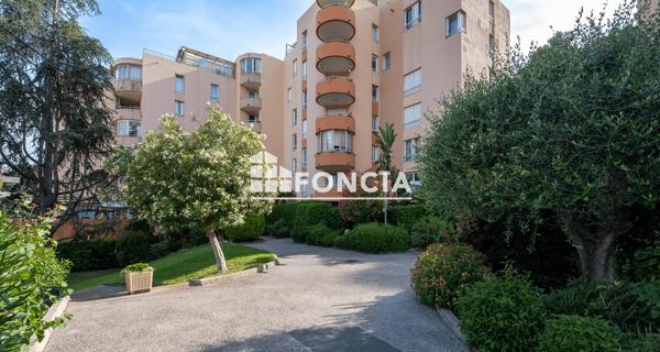 À vendre Appartement 4 pièces 75.78 m² - Saint-laurent-du-var 06700