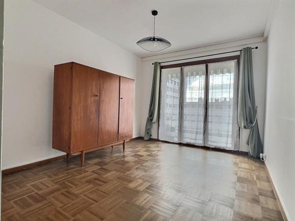 A vendre appartement de type 4 avec  possibilité d'un Box à Marseille 13010 - Quartier du Parc du 26° Centenaire.