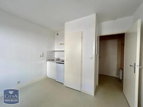 Appartement à louer 1 pièce 18.2m² Tours (37000)