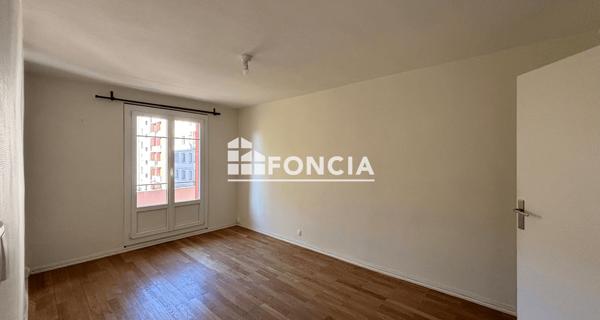 Location Appartement 2 pièces 47.67 m² - Villeurbanne 69100