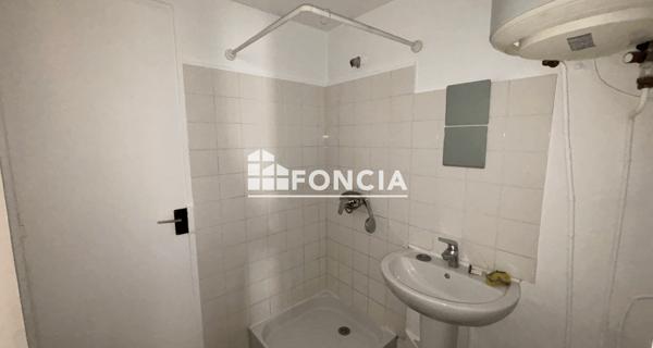 Location Appartement 2 pièces 47.67 m² - Villeurbanne 69100