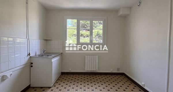 Location Appartement 2 pièces 47.67 m² - Villeurbanne 69100