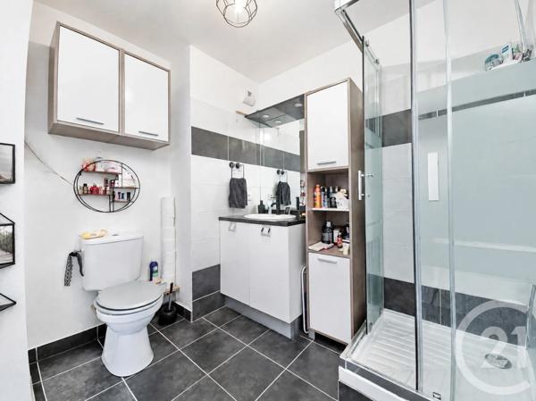 Appartement Studio à vendre  1 pièce - 33 m 2   THEIX NOYALO  - 56