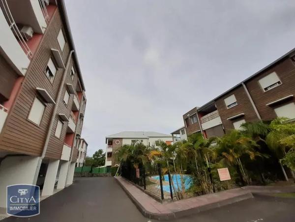 Appartement à louer 1 pièce 21.76m²