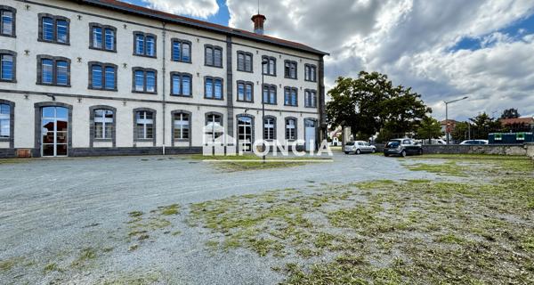 Location Parking - Riom 63200