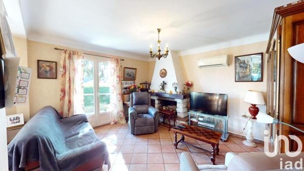 Maison traditionnelle 5 pièces de 158 m² à Lons (64140)