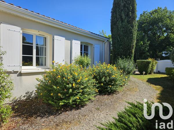 Maison à vendre 9 pièces 193 m² Ars