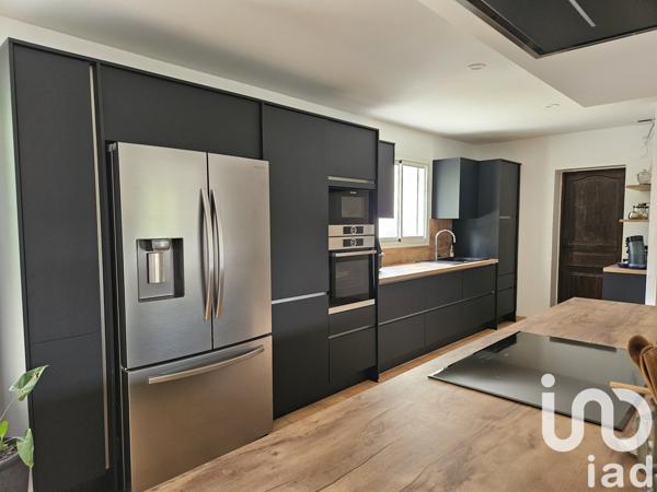 Maison à vendre 9 pièces 193 m² Ars