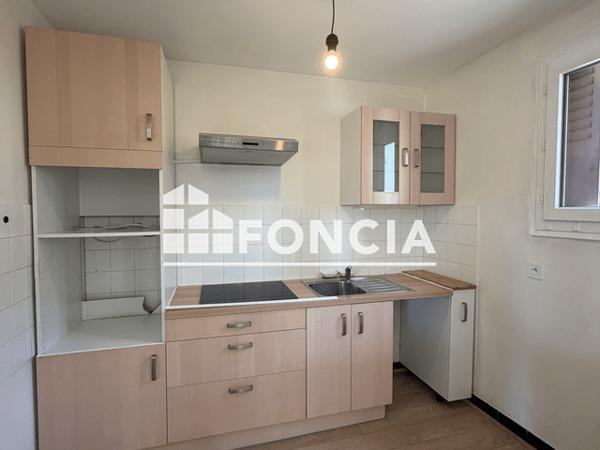Location Appartement 5 pièces 105.6 m² - 07 rue de l'Oiselet Bourgoin-jallieu 38300