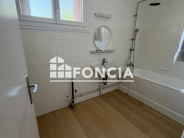 Location Appartement 5 pièces 105.6 m² - 07 rue de l'Oiselet Bourgoin-jallieu 38300