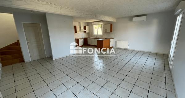 Location Maison 5 pièces 102.18 m² - Les Martres-de-veyre 63730