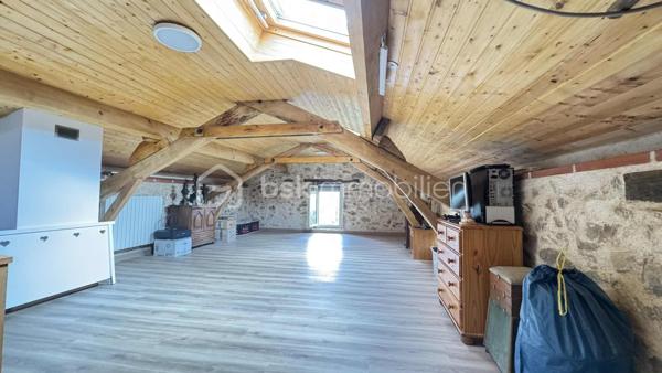 Maison en pierre de 155 m²