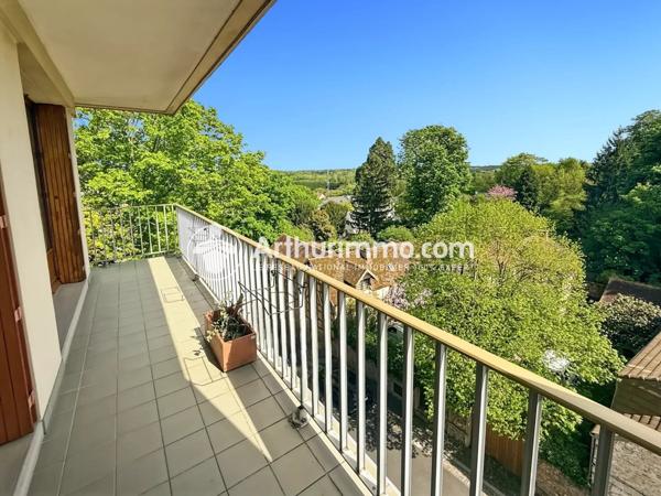 Vente Appartement 5 pièces 106 m2 à Évry-Courcouronnes