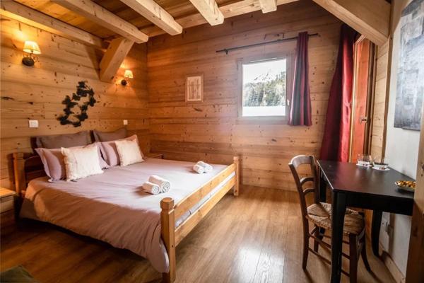 Chalet 156m² utiles – Refuge montagnard pour 9 personnes : élégance, confort & bien-être à Plagne 1800