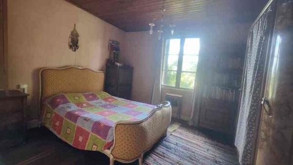 Maison à vendre |  Thiviers |  4 pièces | 75 m²