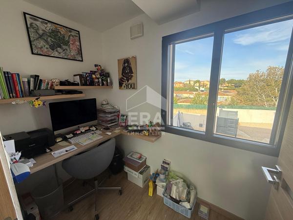 Les Pennes Mirabeau - Maison T4 de 163,5m2 sur parcelle de 965m2 avec sous sol et piscine